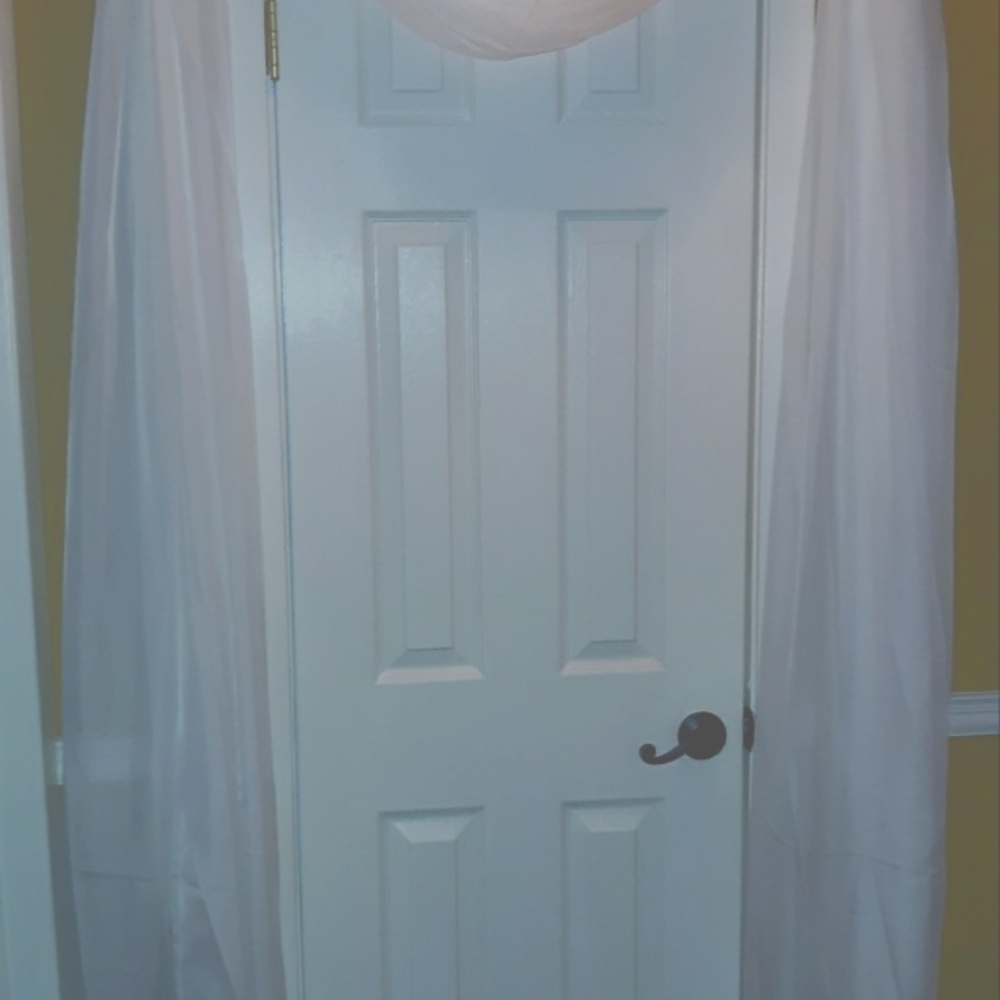 Valance scarves